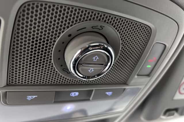 MG ZS EV (2019) thumbnail 21