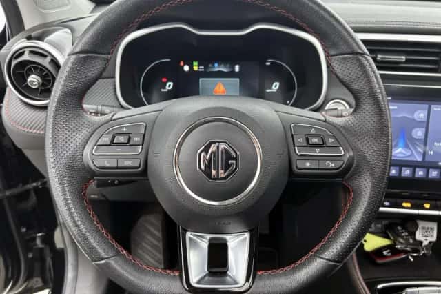 MG ZS EV (2022) thumbnail 38
