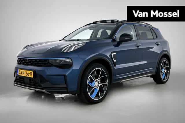 Lynk & Co 01 (2022) thumbnail 1