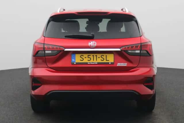 MG MG5 (2023) thumbnail 6
