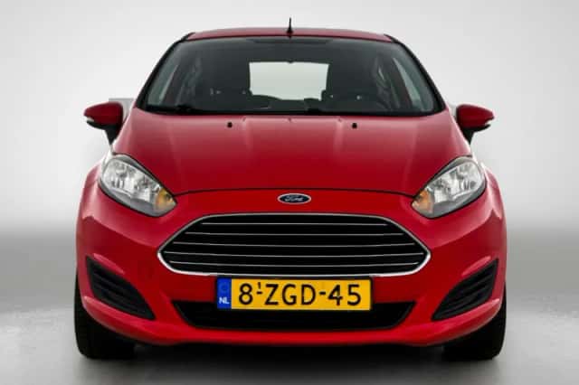 Ford Fiesta (2015) thumbnail 6