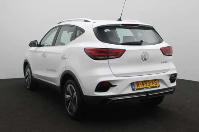 MG ZS EV (2022) thumbnail 3