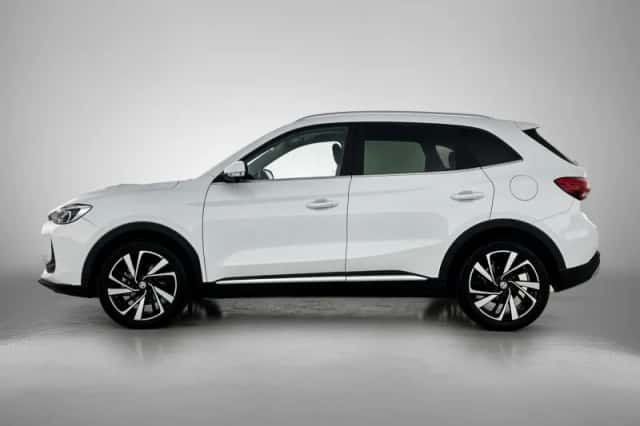 MG ZS (2025) thumbnail 3