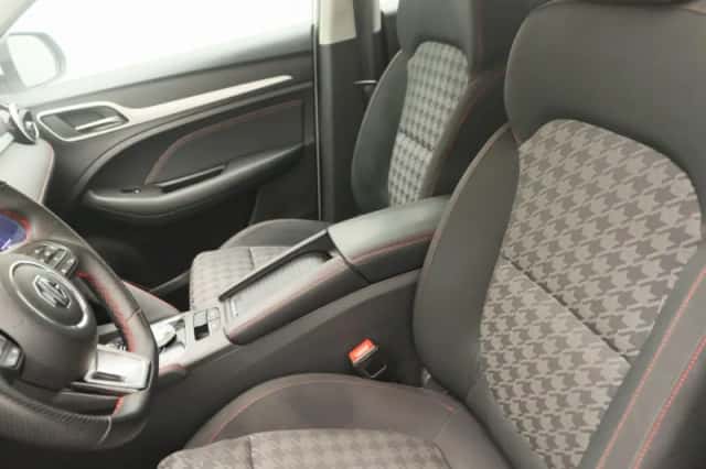 MG ZS EV (2022) thumbnail 12