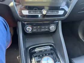 MG ZS EV (2020) thumbnail 15