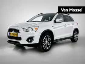 Mitsubishi ASX (2016) thumbnail 1