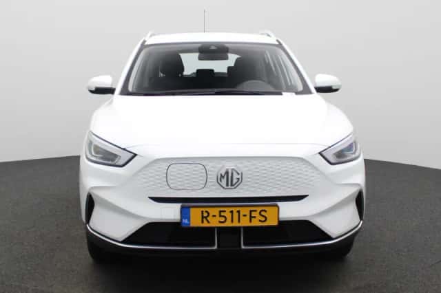 MG ZS EV (2022) thumbnail 3