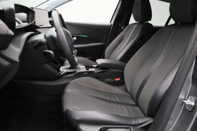 Peugeot 208 (2023) thumbnail 12