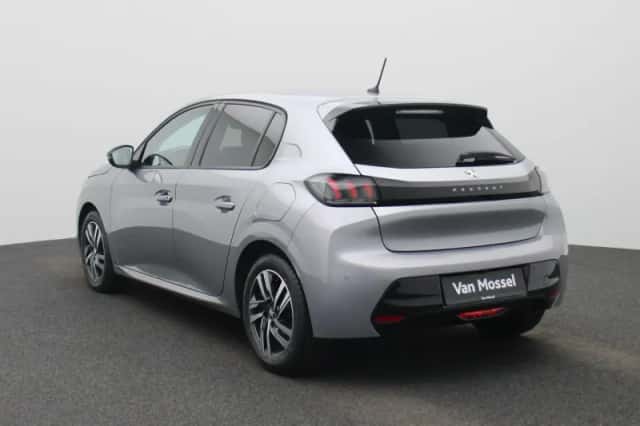Peugeot 208 (2023) thumbnail 3