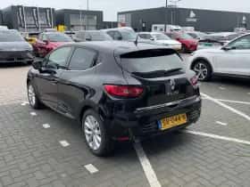 Renault Clio (2018) thumbnail 3