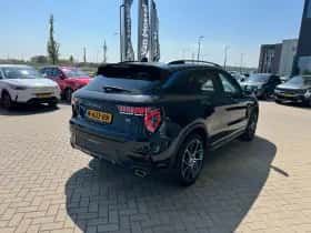 Lynk & Co 01 (2021) thumbnail 5