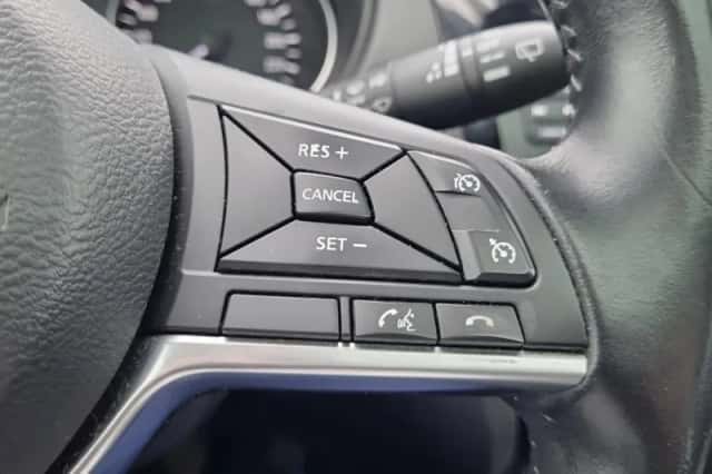 Nissan Qashqai (2017) thumbnail 25