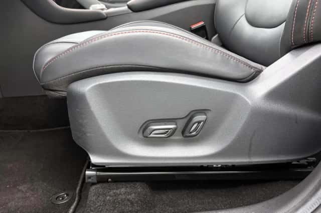 MG ZS EV (2022) thumbnail 18