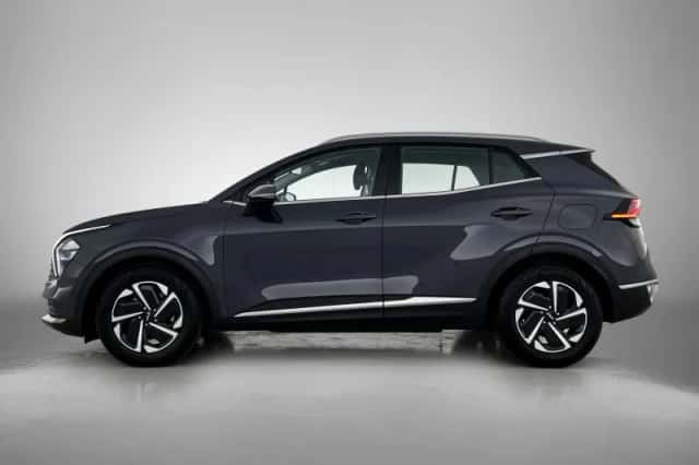 Kia Sportage (2022) thumbnail 3