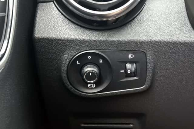 MG ZS EV (2020) thumbnail 32