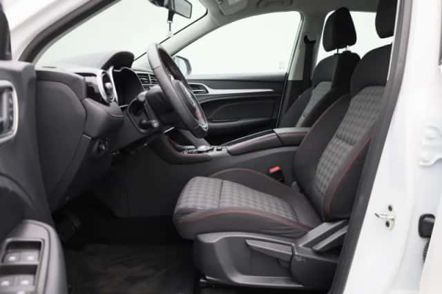 MG ZS EV (2023) thumbnail 11