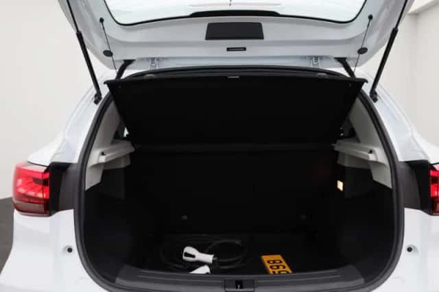 MG ZS EV (2023) thumbnail 14