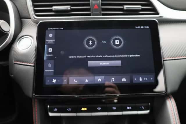 MG ZS EV (2023) thumbnail 22