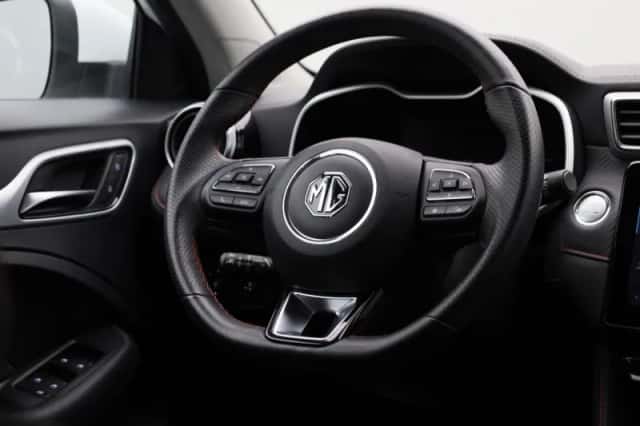 MG ZS EV (2023) thumbnail 34