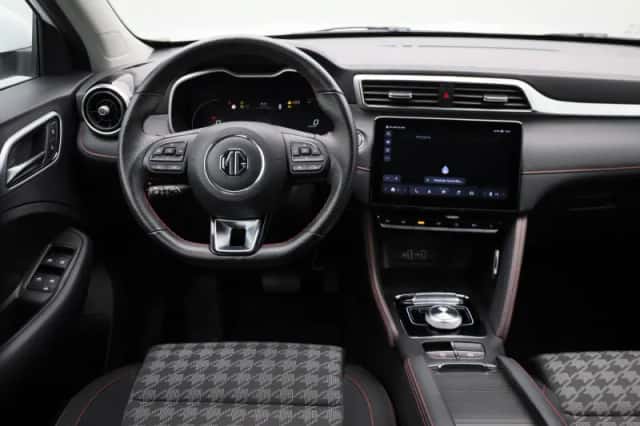 MG ZS EV (2023) thumbnail 7