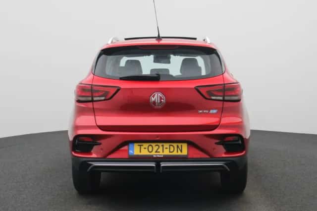 MG ZS EV (2023) thumbnail 5