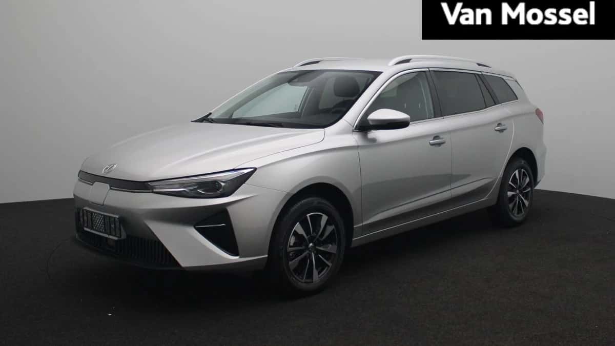 MG MG5 (2023) — foto 1