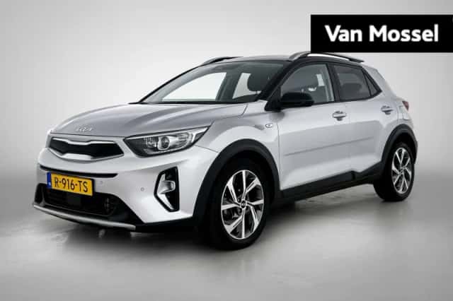 Kia Stonic (2022) thumbnail 1