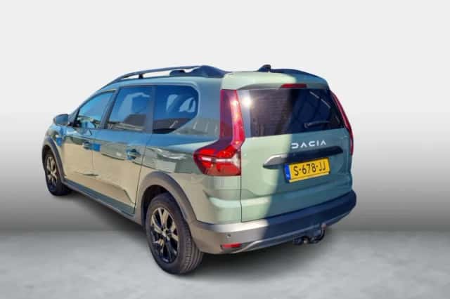 Dacia Jogger (2023) thumbnail 2