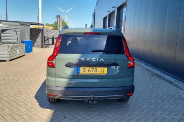 Dacia Jogger (2023) thumbnail 3