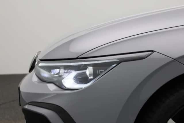 Volkswagen Golf (2021) thumbnail 16