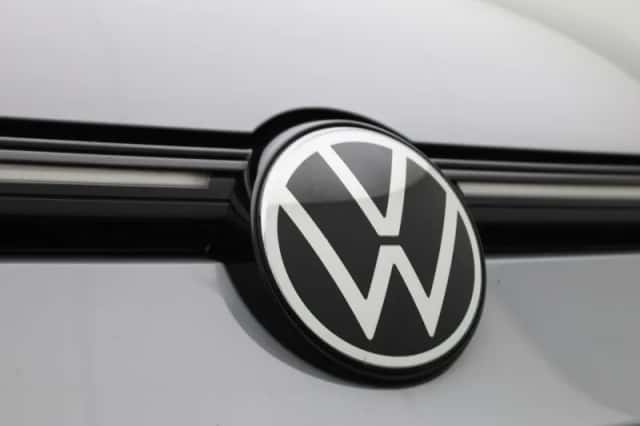 Volkswagen Golf (2021) thumbnail 43