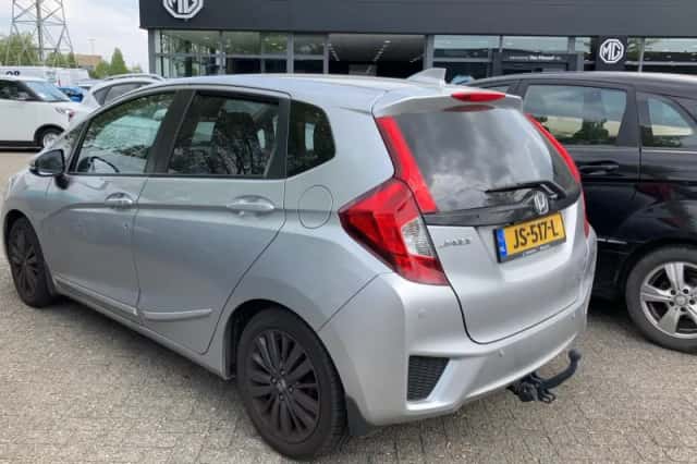 Honda Jazz (2016) thumbnail 4