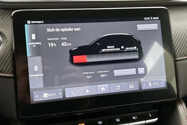 MG ZS EV (2022) thumbnail 18