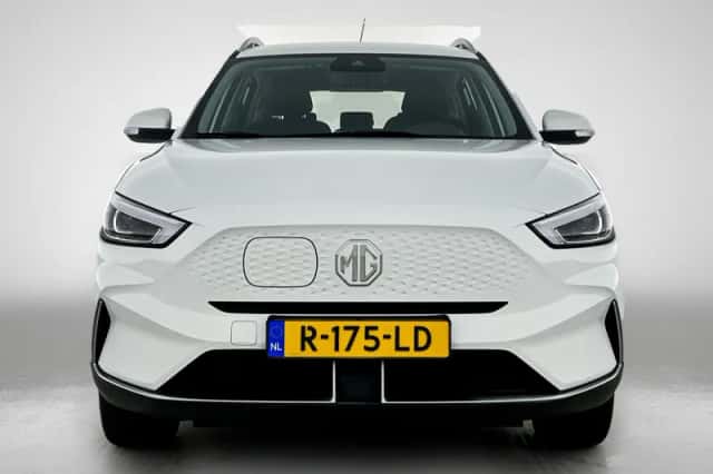 MG ZS EV (2022) thumbnail 6