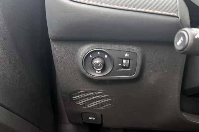 MG ZS EV (2025) thumbnail 14
