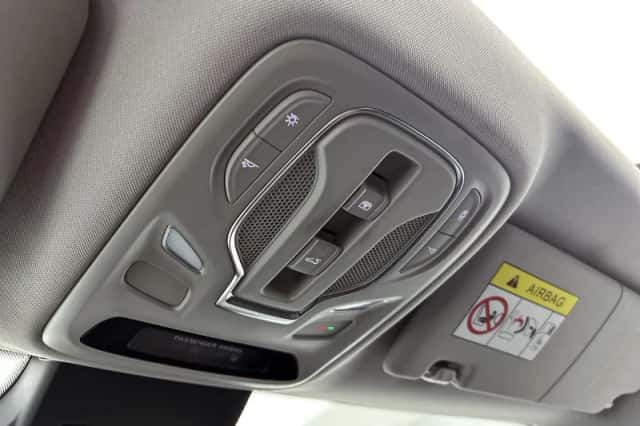 MG ZS EV (2025) thumbnail 16