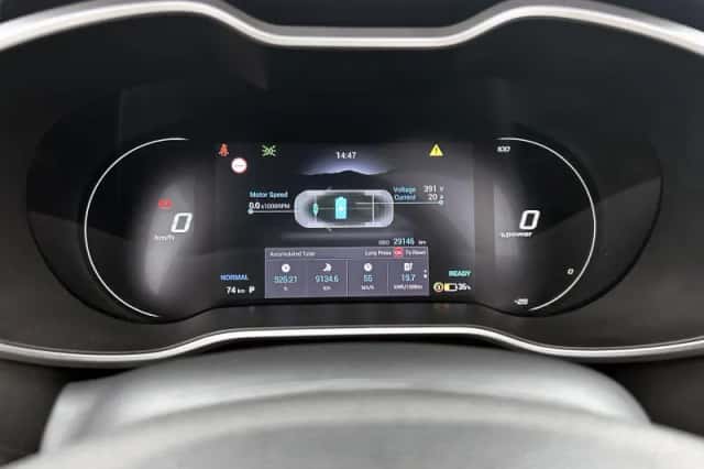 MG ZS EV (2025) thumbnail 21