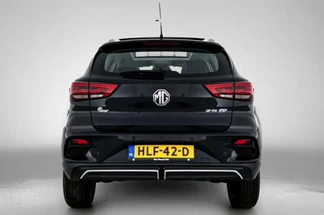 MG ZS EV (2025) thumbnail 4