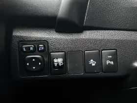 Toyota Auris (2018) thumbnail 24
