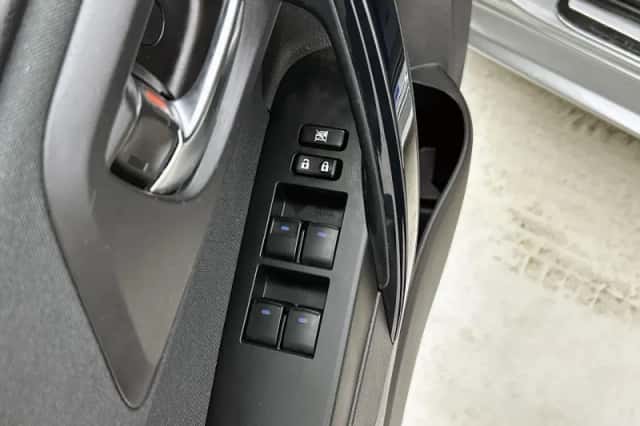 Toyota Auris (2018) thumbnail 29
