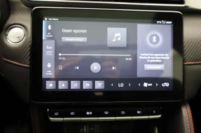 MG ZS EV (2021) thumbnail 21