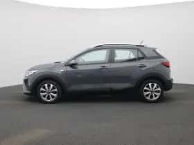Kia Stonic (2022) thumbnail 5