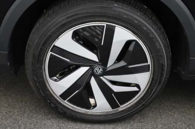 MG ZS EV (2023) thumbnail 14