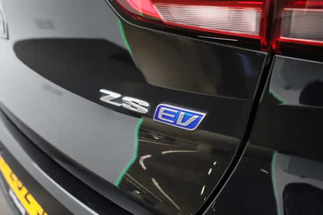MG ZS EV (2023) thumbnail 35