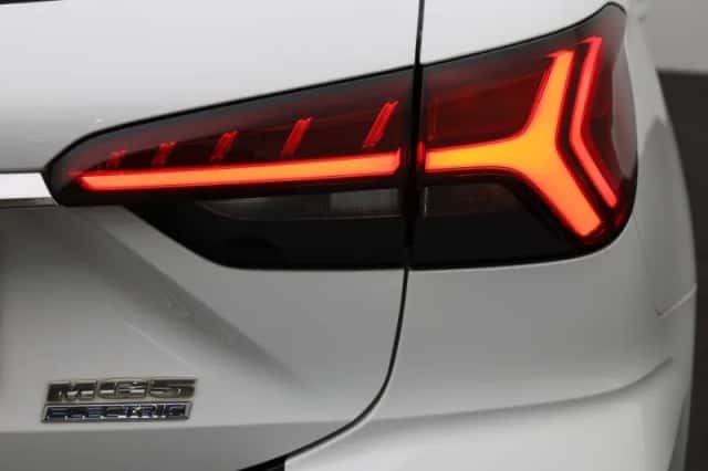 MG MG5 (2022) thumbnail 37