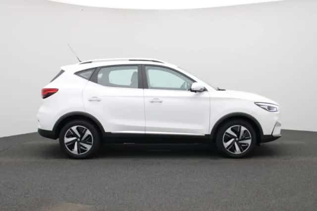 MG ZS EV (2025) thumbnail 6