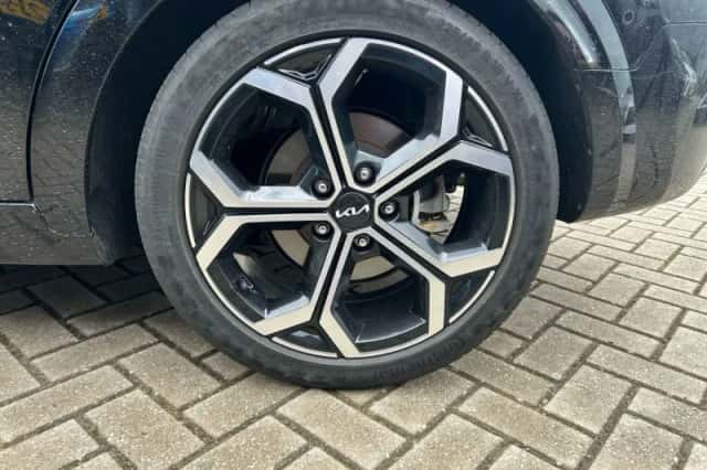 Kia Niro (2022) thumbnail 6