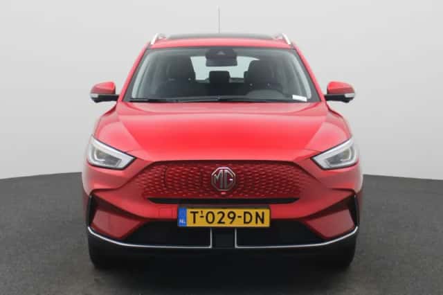 MG ZS EV (2023) thumbnail 3
