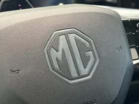 MG MGS5 EV (2025) thumbnail 32