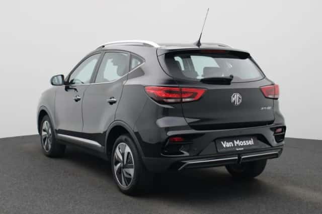 MG ZS EV (2023) thumbnail 2